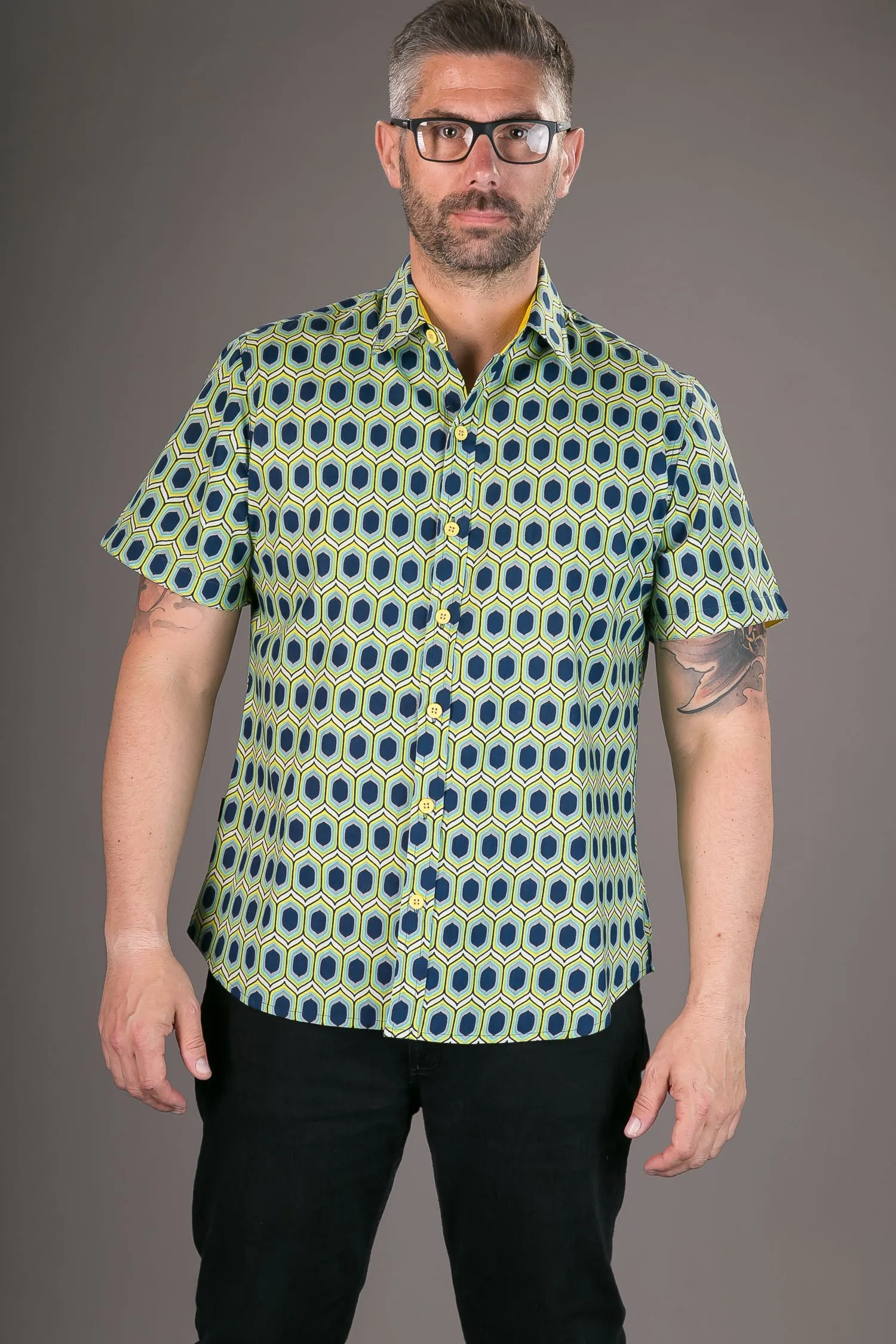 Blue Yellow Green Geometric Print Cotton Slim Fit Mens Shirt Short Sleeve